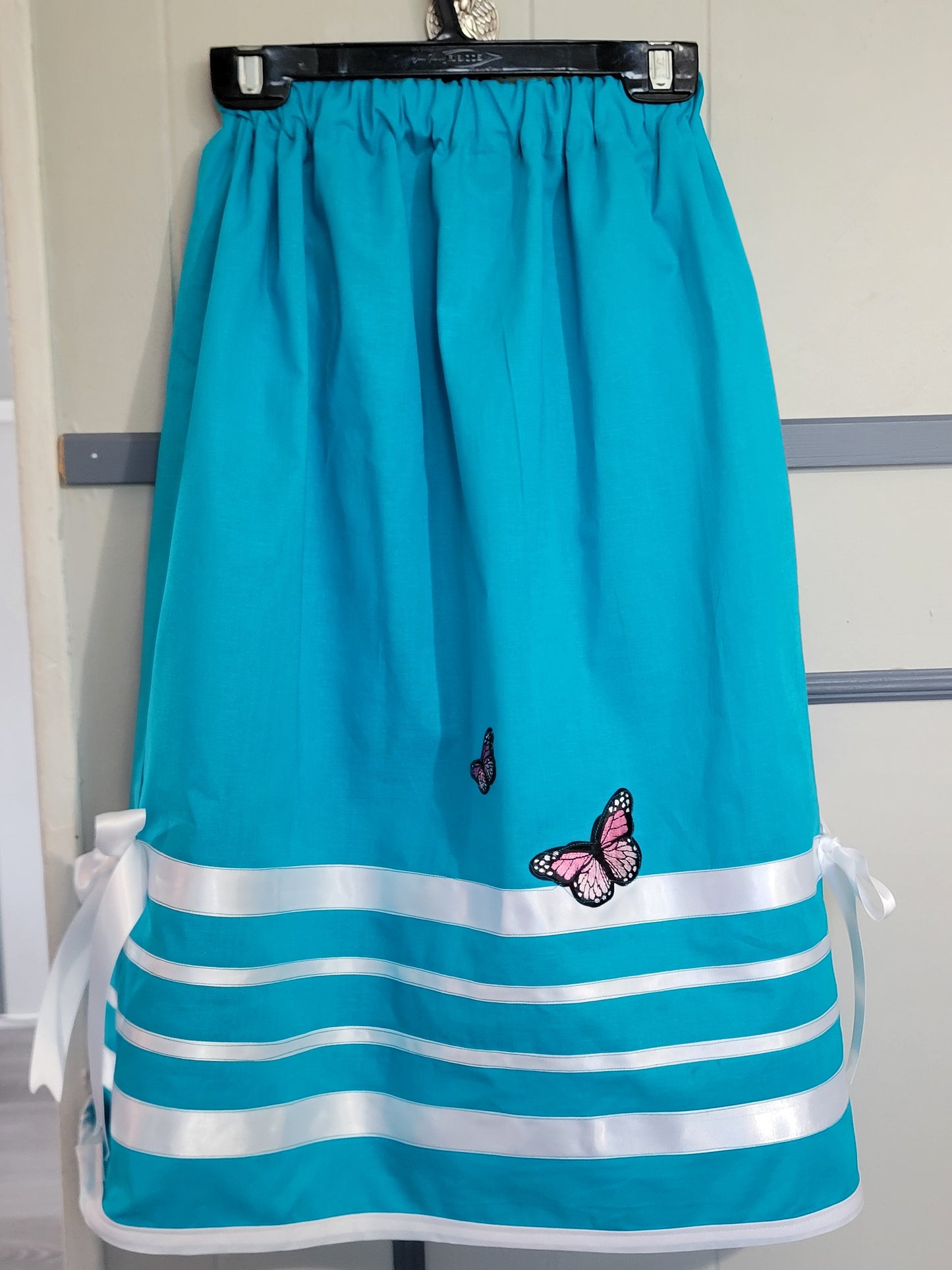 teen ribbon skirt